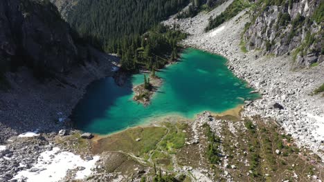 Aerial-drone-view-of-Watersprite-Lake-in-Squamish-BC,-Canada