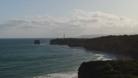 4K-Aerial-coast-of-south-Australia-with-Lighthouse---Drone-truck-left-to-right-shot
