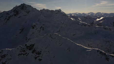 Mount-Chief-Pascall-Mit-Joffre-Peak-Im-Hintergrund