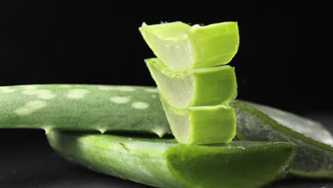 Fresh-Aloe-Vera-leaves,-sliced-for-skincare-treatment-and-home-remedies