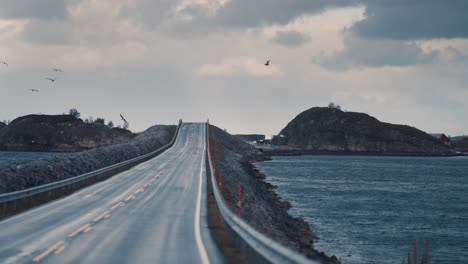 Carretera-Atlántica-En-Noruega