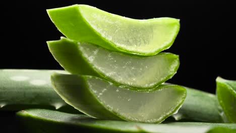Fresh-Aloe-Vera-leaves,-sliced-for-cosmetic-and-skincare-product-preparation
