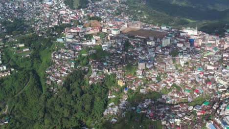 Die-Luftaufnahme-Der-Stadt-Kohima-Zeigt-Die-Gesamte-Ansicht