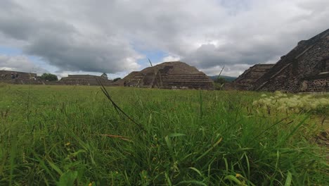 Pirámide-Del-Sol-Y-La-Luna-Teotihuacan-Timelapse