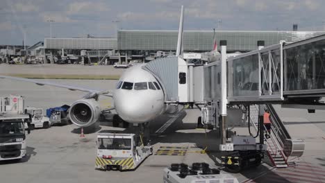 Airfrance-airlines-in-Paris-airport