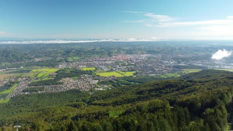 Vista-Panorámica-De-La-Segunda-Ciudad-Más-Grande-De-Eslovenia-Maribor