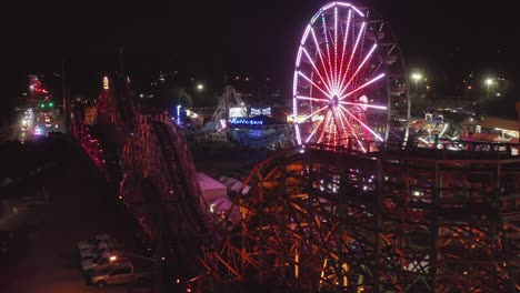 Carnival-Rides-In-Washington-State-Fair-At-Night