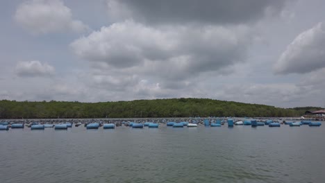 Arriving-at-Oyster-farm-with-view-to-mangroves
