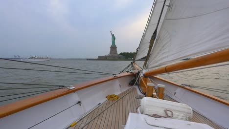 New-York-Bow-of-Sailboat-with-Statue-of