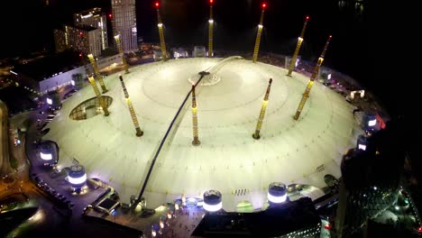O-Millennium-Dome-Londres-Noche-Video-Aéreo-Que-Muestra