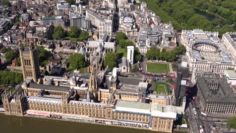Close-aerial-view-of-Westminster-Houses-of-Parliament