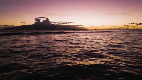 Sonnenuntergang-In-Lahaina-Maui-Usa