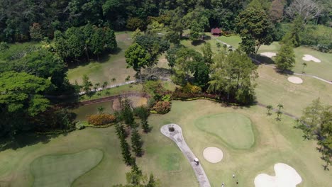 Vibrant-golf-field-in-Central-Indonesia-near-Magelang