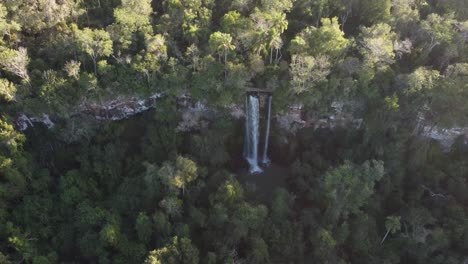 Descending-aerial-top-down-of-Salto-Arrechea-Waterfall