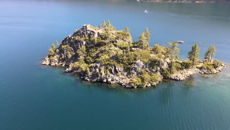 A-fade-away-drone-shot-of-Fannett-Island