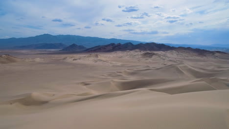 Luftaufnahmen-Dumont-Dünen-Südkalifornien-Mojave-Wüste