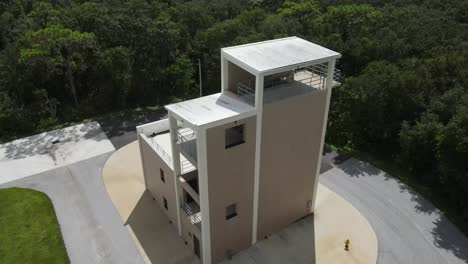 Firefighter-training-tower,-and-vehicle-fire-practice-training-grounds-in-Florida