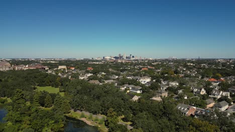 Aerial-Approach-towards-the-city-of-New-Orleans