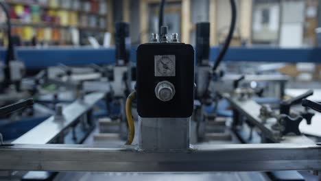 Automatic-screen-printing-press-pressure-gauge