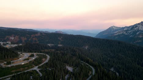 Panoramic-View-Of-Fabulous-Mount-Rainier-National-Park-In-Washington-State