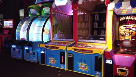 Arcade-slots-turned-on-without-any-people