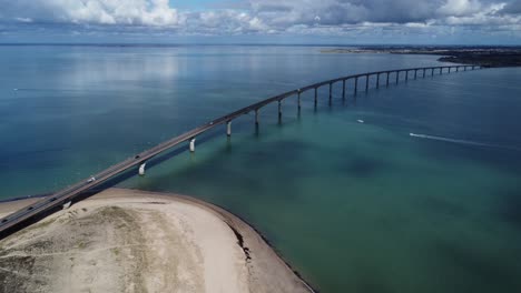 view-from-above-of-the-big-bridge-from-the-island-of-Ré-to-la-rochelle-in-france,-breathtaking