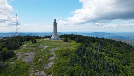 Mount-Greylock-drone-shot-during-a-windy-afternoon