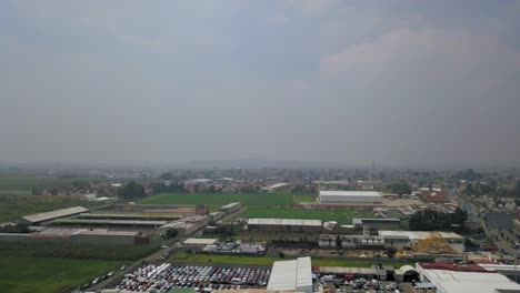 Vista-Aérea-De-La-Zona-Industrial-En-El-Encantador-Pueblo-De-Chalco,-México
