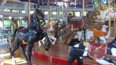 Coolidge-Park-Carousel-Chattanooga-Tennessee