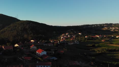 Puesta-De-Sol-En-El-Campo-De-Portugal