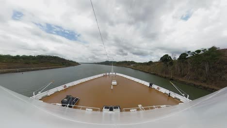 Panama-Canal-inter-ocean-transport-Panama-City,-Cruise-Ship-travel