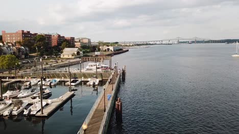 Perth-Amboy-NJ-Pier--Waterway,-Boats-and-Places