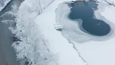 Un-Lago-Congelado-En-San-Vigilio,-Italia