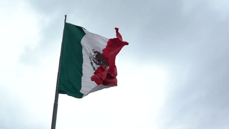 Mexican-flag-in-Mexico-City
