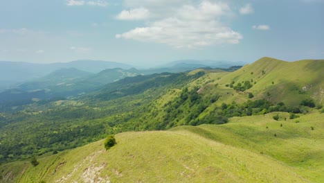 Amazing-panoramic-view-of-green-mountain-range-in-Kakheti-region-in-Georgia