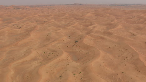 Desert-dunes-flyoverin-forward-motion-with-horizon-and-slight-tilt-down