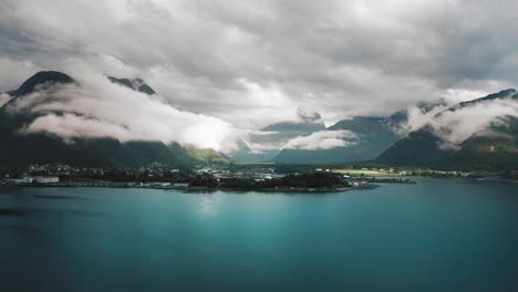 A-tranquil-view-on-Alesund