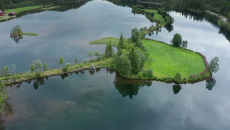 Aerial-view-of-the-small-island-in-the-lake