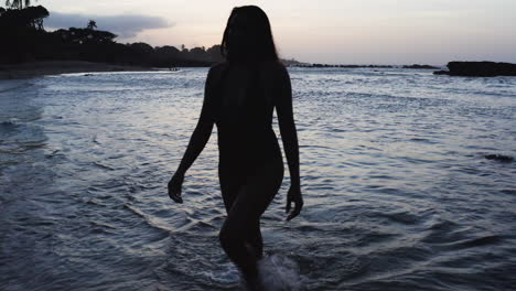 Sunset-Silhouette-of-Woman-in-Tropical-Paradise-of-Puerto-Plata,-DR