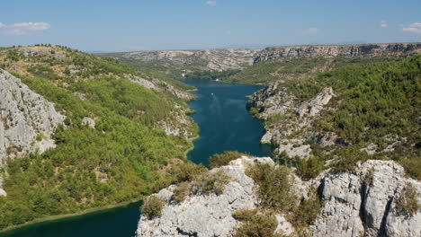 Tranquil-Scenery-Of-Krka-River-Canyon,-Krka-National-Park,-Croatia---aerial-drone-shot