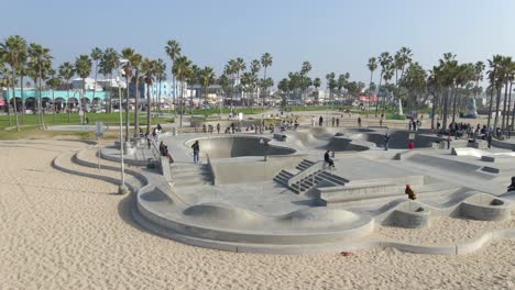 Beautiful-footage-of-Venice-beach-skate-park-in-Santa-Monica-California-Travel