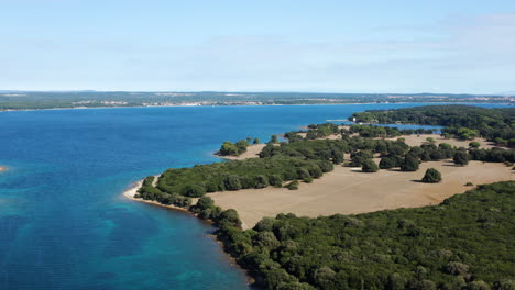 Naturaleza-Serena-Del-Parque-Nacional-De-Brijuni-Cerca-De-La-Península-De-Istria-En-Croacia