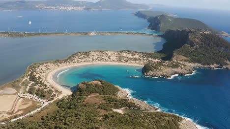 Panorama-De-La-Playa-De-Voidokilia-Y-Sus-Dunas-De-Arena-En-Messinia,-Grecia