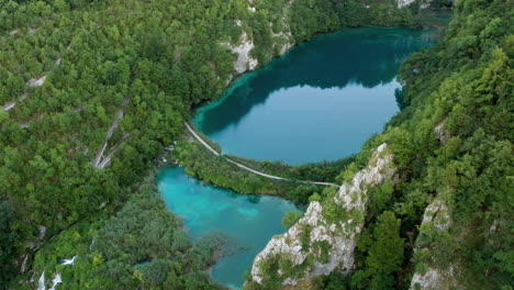 Mirror-Reflection-On-Tranquil-Lake-In-Plitvice-Lakes-National-Park-In-Croatia