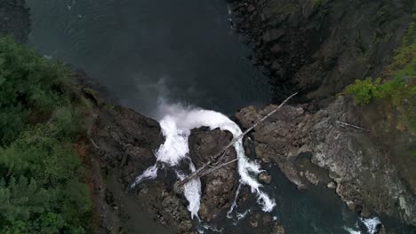 Overhead-spinning-shot-of-Snoqualmie-Falls-in-Washington-State