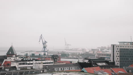 Puerto-De-Aarhus-Desde-La-Plataforma-De-Observación-Salling-Dinamarca