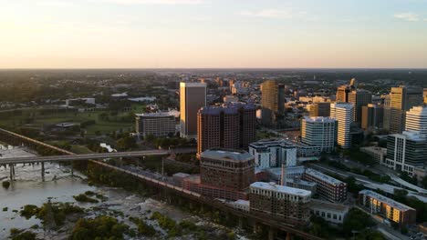 Downtown-and-Riverfront-at-Golden-Hour-in-Richmond,-Virginia-|-Timelapse-Aerial-View-|-Summer-2021