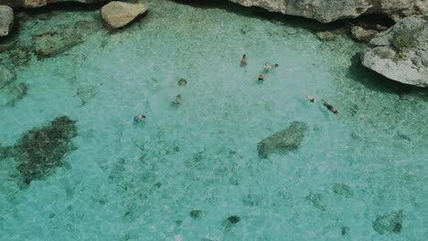 Swiming-at-the-caribbean-sea-in-the-Curacaos-Kenepa-Beach
