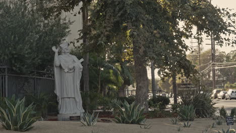 Religious-statue-on-street-in-Los-Angeles