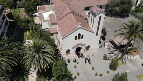 Unsere-Dame-Der-Pfarrei-Von-Los-Angeles-In-Sitzung-Der-Schönen-Ehe-In-Den-Grafen-Von-Santiago-De-Chile